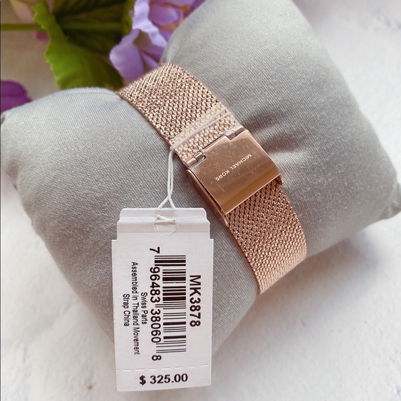 Michael Kors Portia Mesh Bracele watch - Picture 5 of 6